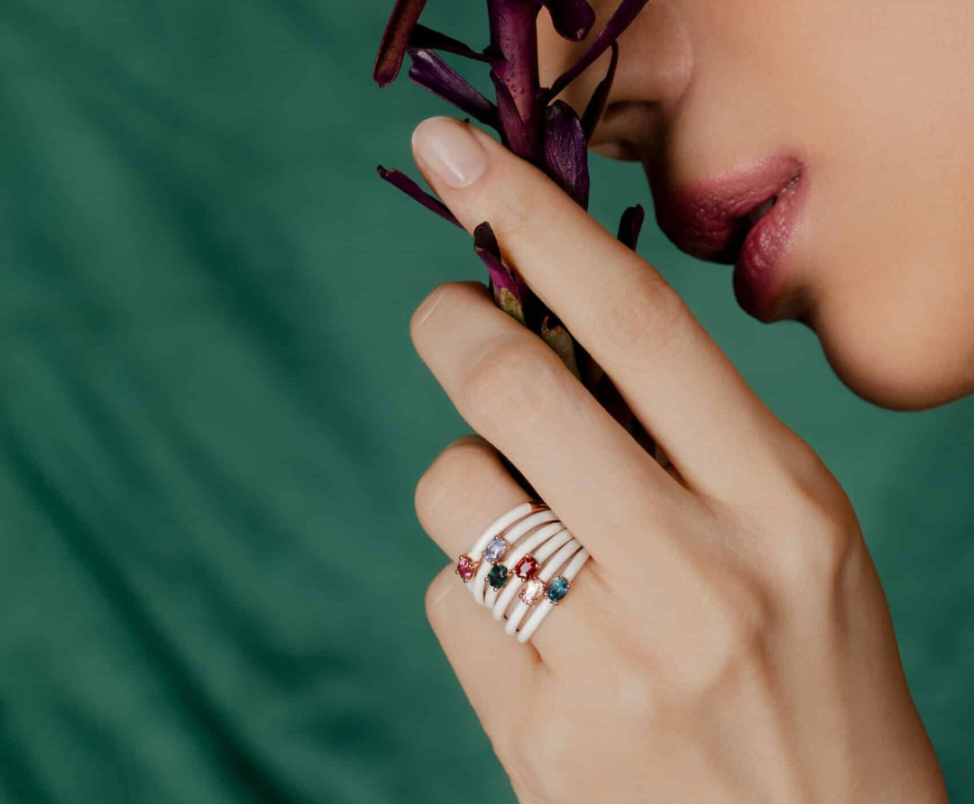 Les bijoux pop : la tendance flashy pour briller !